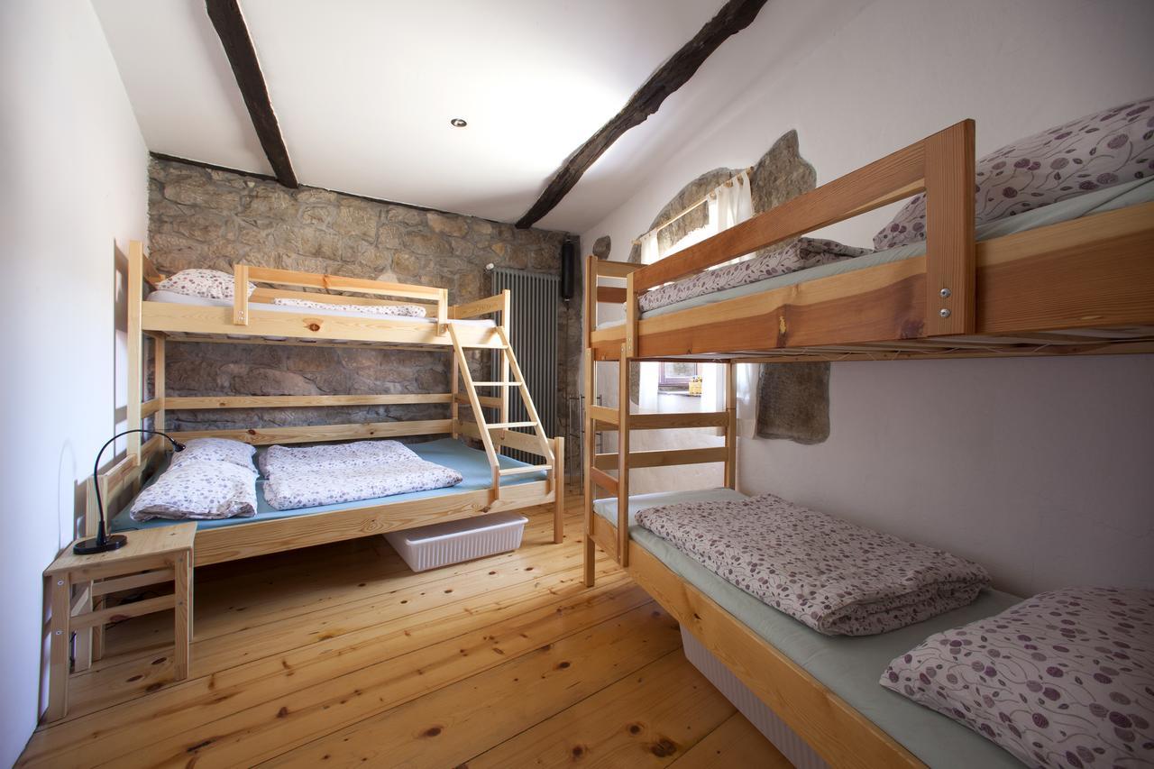 Hostel Xaxid Črni Kal المظهر الخارجي الصورة