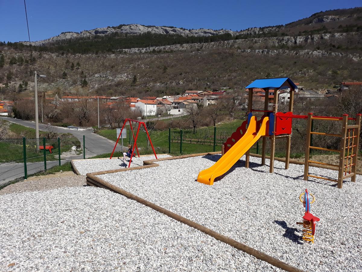 Hostel Xaxid Črni Kal المظهر الخارجي الصورة